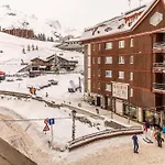 Hellochalet Derby - Heart Of Cervinia, Balcony & Lifts 1 Min Walk Apartmán *
