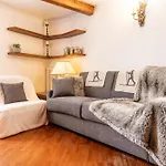 Hellochalet Derby - Heart Of Cervinia, Balcony & Lifts 1 Min Walk Breuil-Cervinia