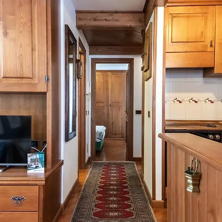 Hellochalet Derby - Heart Of Cervinia, Balcony & Lifts 1 Min Walk * Breuil-Cervinia