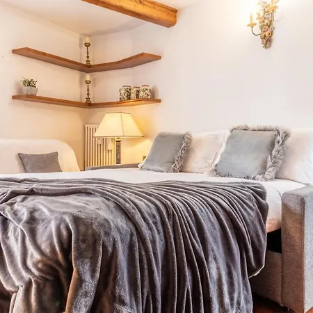 Hellochalet Derby - Heart Of Cervinia, Balcony & Lifts 1 Min Walk بيريوِل تْشيرفينيا