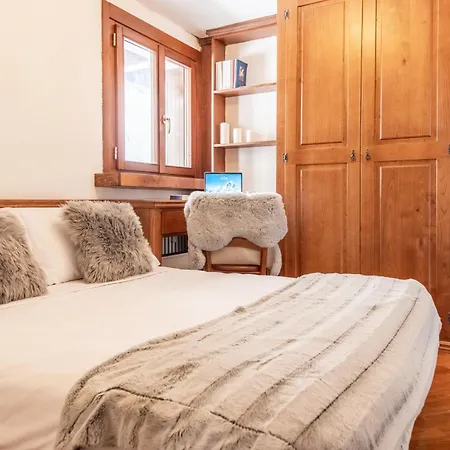 Hellochalet Derby - Heart Of Cervinia, Balcony & Lifts 1 Min Walk Breuil-Cervinia