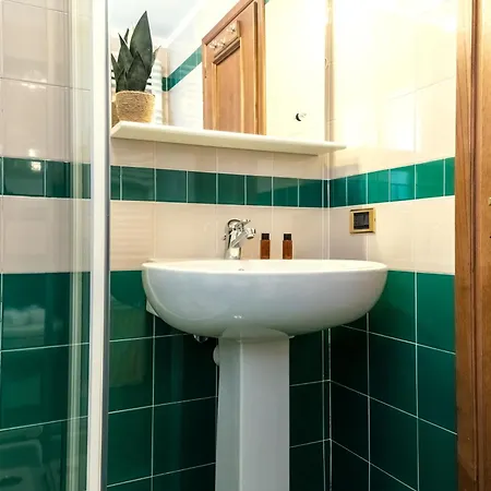 Hellochalet Derby - Heart Of Cervinia, Balcony & Lifts 1 Min Walk 브루일서비니아