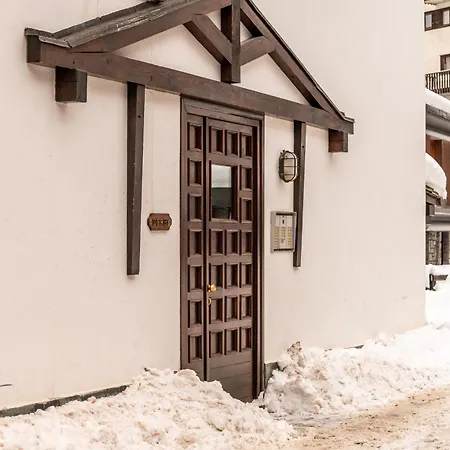 Hellochalet Derby - Heart Of Cervinia, Balcony & Lifts 1 Min Walk *