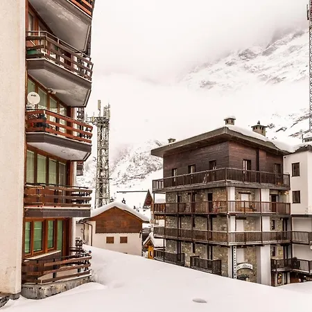 Hellochalet Derby - Heart Of Cervinia, Balcony & Lifts 1 Min Walk Apartament Breuil-Cervinia
