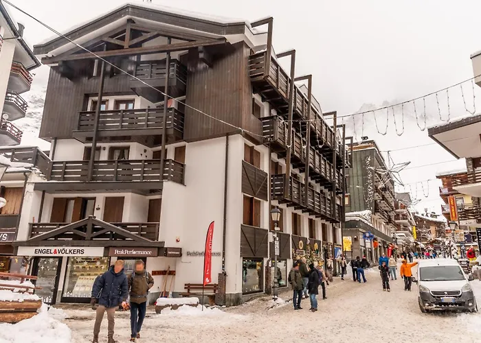 Hellochalet Derby - Heart Of Cervinia, Balcony & Lifts 1 Min Walk 아파트 브루일서비니아