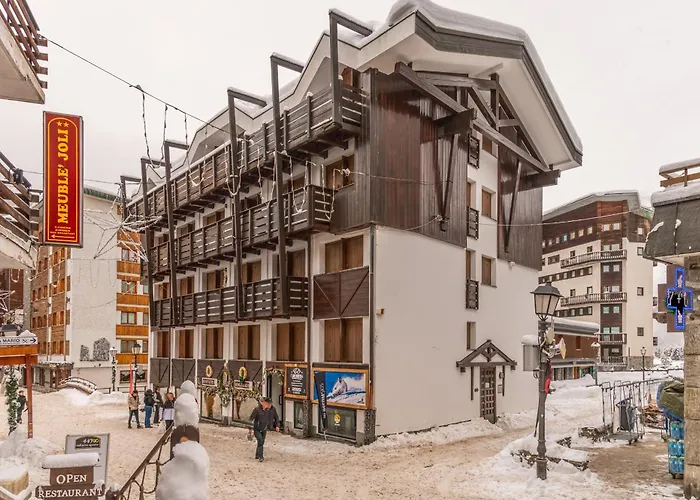 Hellochalet Derby - Heart Of Cervinia, Balcony & Lifts 1 Min Walk 아파트 브루일서비니아
