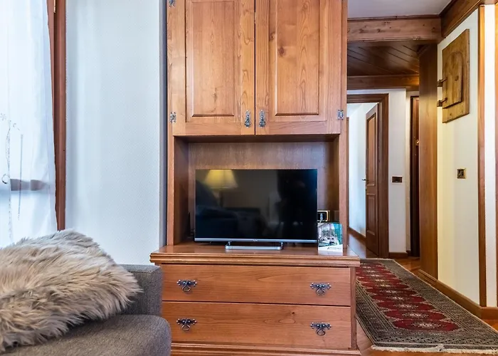 Lejlighed Hellochalet Derby - Heart Of Cervinia, Balcony & Lifts 1 Min Walk *